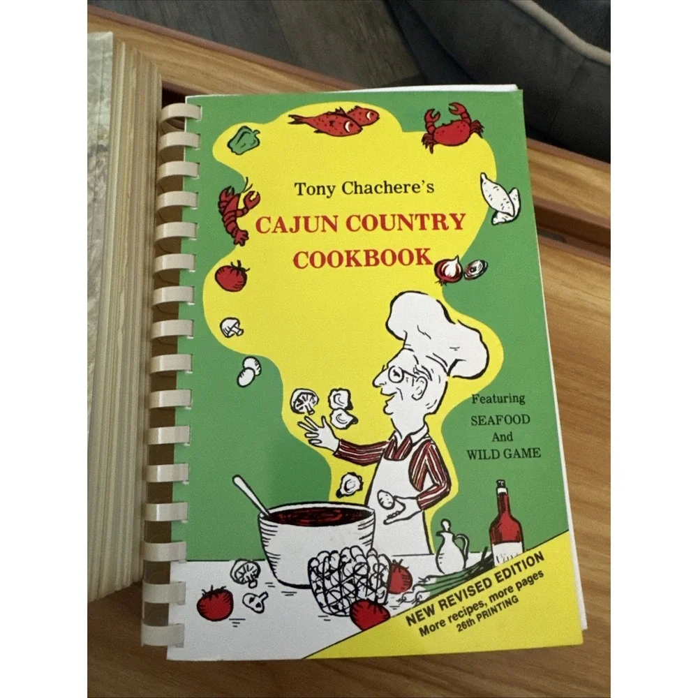 Vtg Set Of 2 Louisiana Cookbooks Cotton Country & Cajun Country Seafood